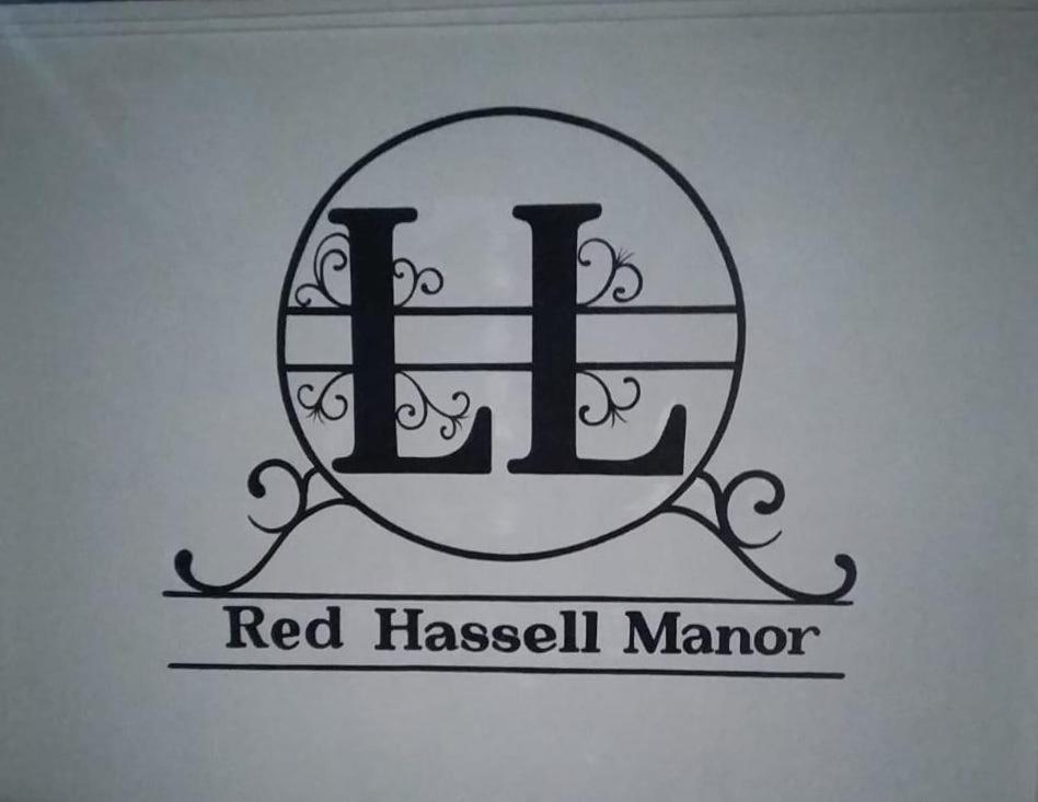 Red Hassell Manor Hotel ปอร์ตอันโตนิโอ ภายนอก รูปภาพ